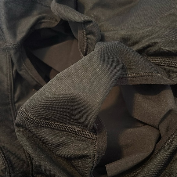 Lululemon women’s black sleeveless romper size 2 - Picture 9 of 10